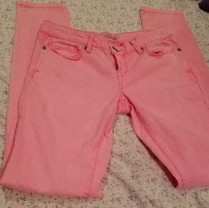 Pink skinny jeans